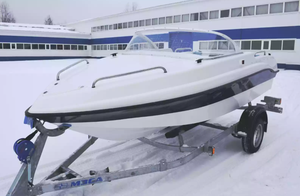 Стеклопластиковый катер Neman-450 в Екатеринбурге