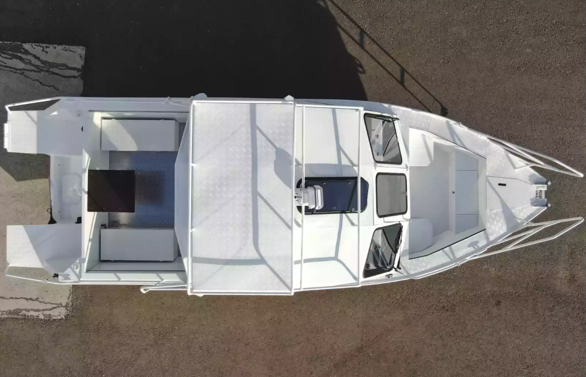 Алюминиевый катер Wyatboat-660 Cabin в Екатеринбурге