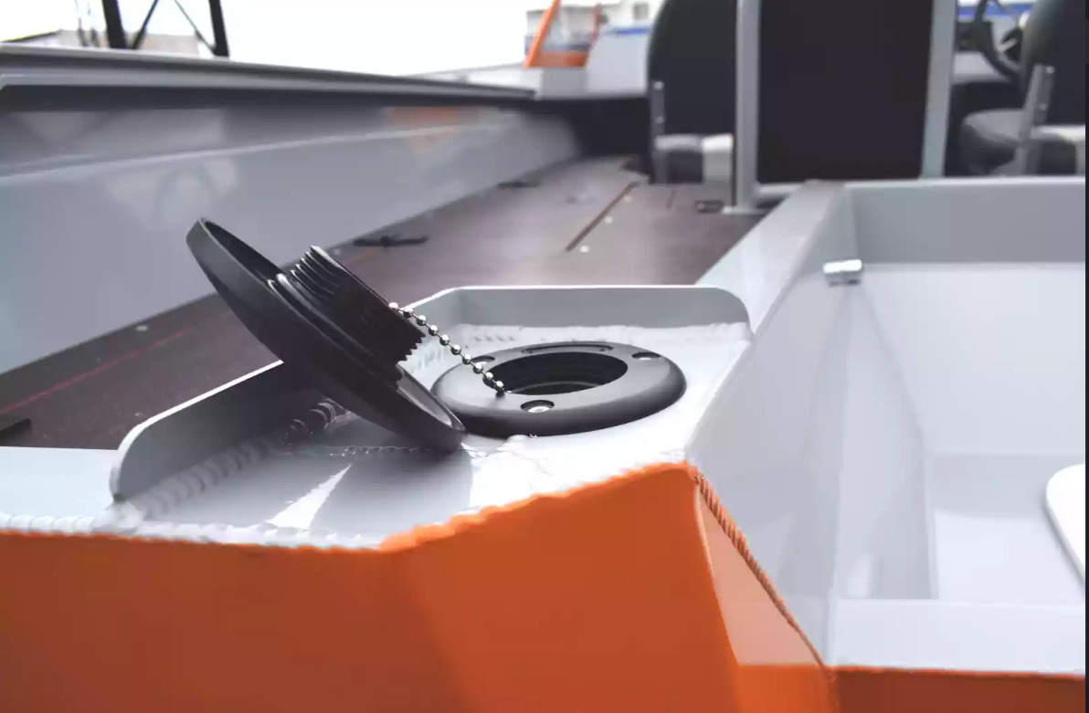 Алюминиевый катер Gold Fisher 480 DCM FISH в Екатеринбурге