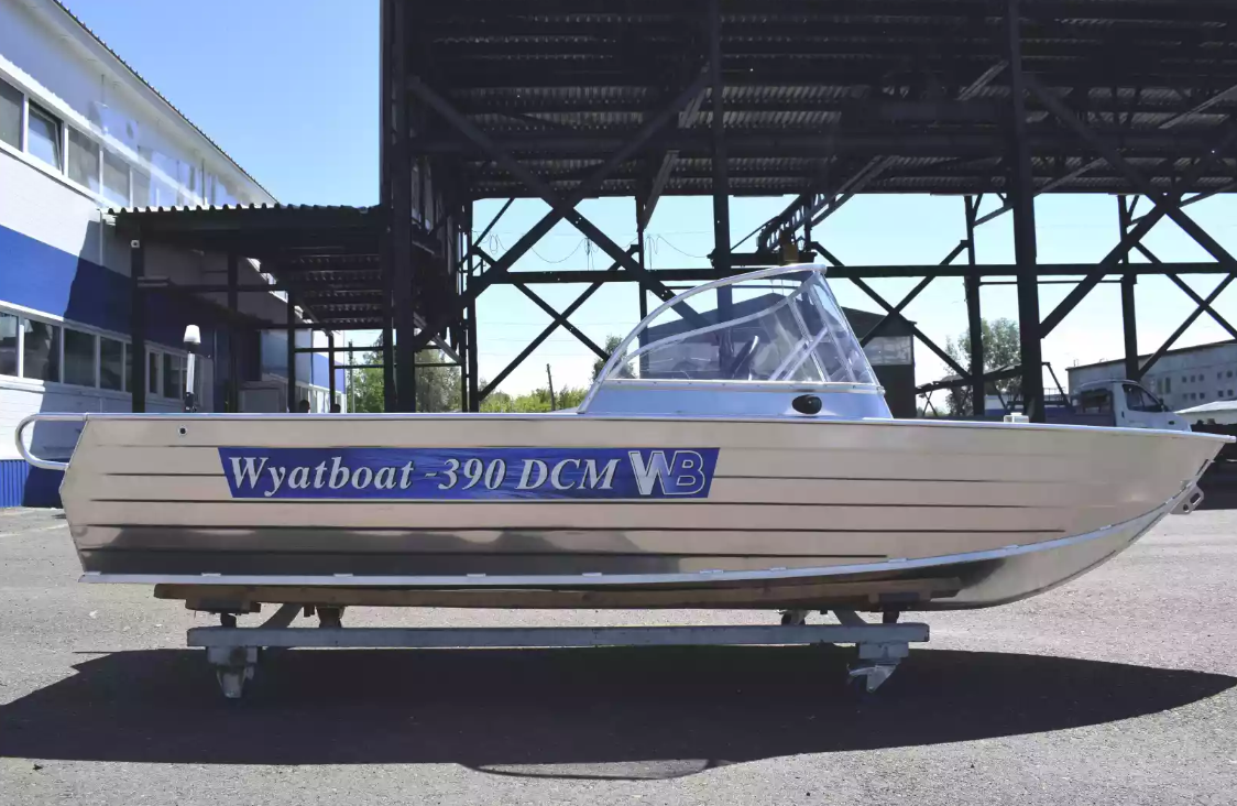 Алюминиевая лодка Wyatboat-390 DCM в Екатеринбурге