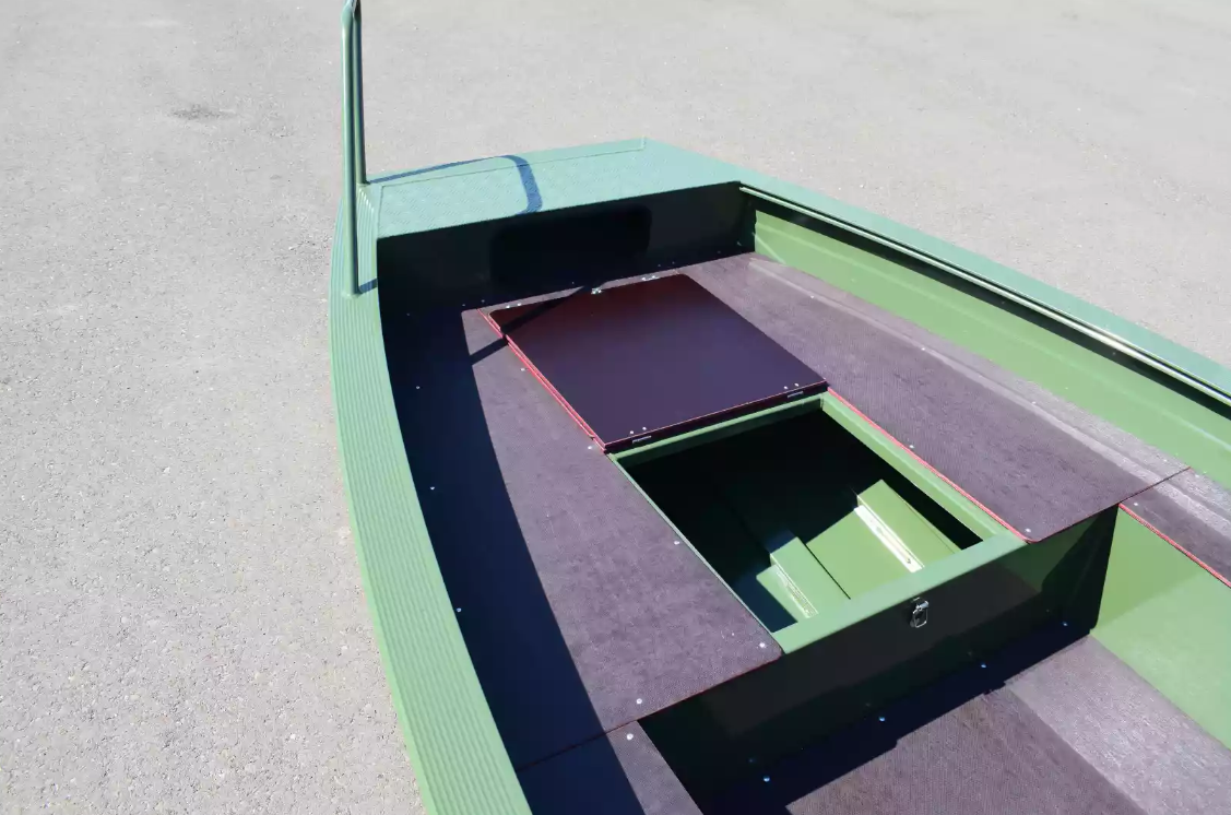 Алюминиевая лодка  Wyatboat-430 Master Fish в Екатеринбурге