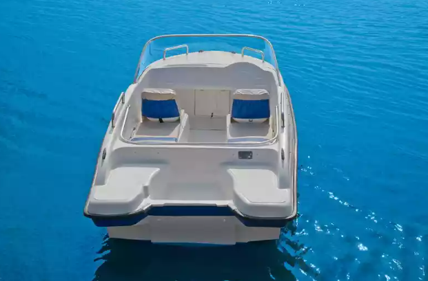 Стеклопластиковый катер Wyatboat-3 (c рундуками) в Екатеринбурге