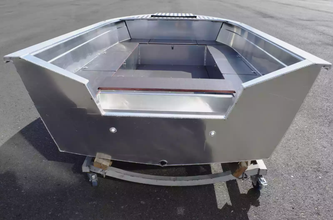 Алюминиевая лодка Неман-400 Р PRO в Екатеринбурге