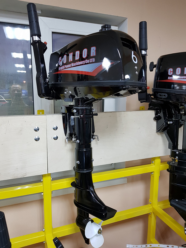 Лодочный мотор Condor F6HS без бака 12 л. в Екатеринбурге