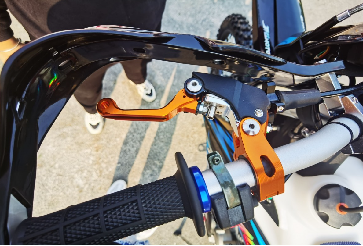 Мотоцикл JHLMOTO JHL Z3 CB250 (172FMM-3A) в Екатеринбурге