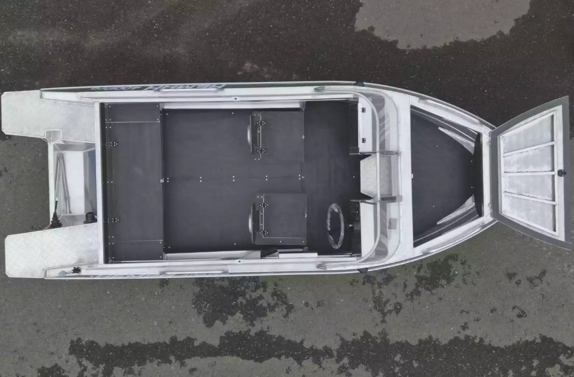 Алюминиевая лодка  Neman-400 PRO в Екатеринбурге