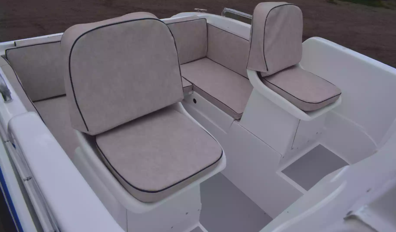 Стеклопластиковый катер Neman-500 в Екатеринбурге