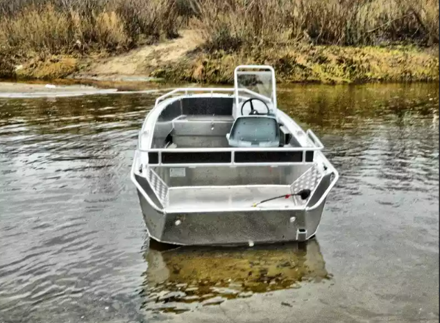 Алюминиевый катер Wyatboat-460 C в Екатеринбурге
