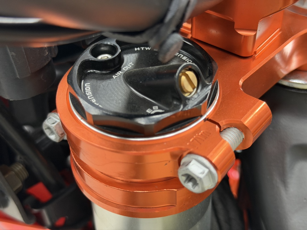 Кроссовый мотоцикл PROMAX HELLCAT NC450S EFI в Екатеринбурге