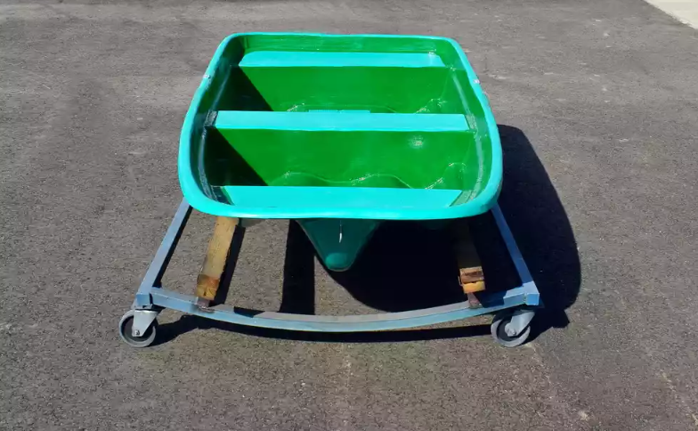 Стеклопластиковая лодка Старт (тримаран) в Екатеринбурге