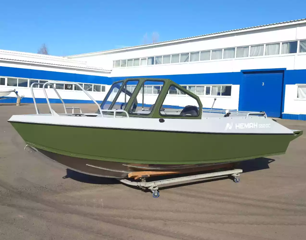 Алюминиевый катер Неман-550 DC Pro в Екатеринбурге