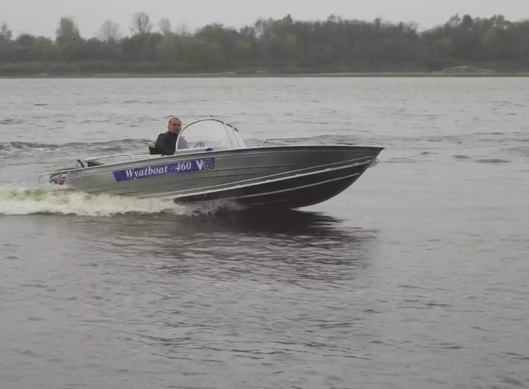 Алюминиевый катер Wyatboat-460 DCM в Екатеринбурге