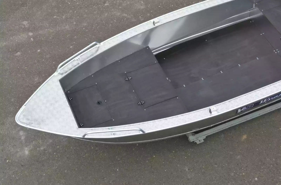 Алюминиевая лодка  Wyatboat-430М FISH в Екатеринбурге
