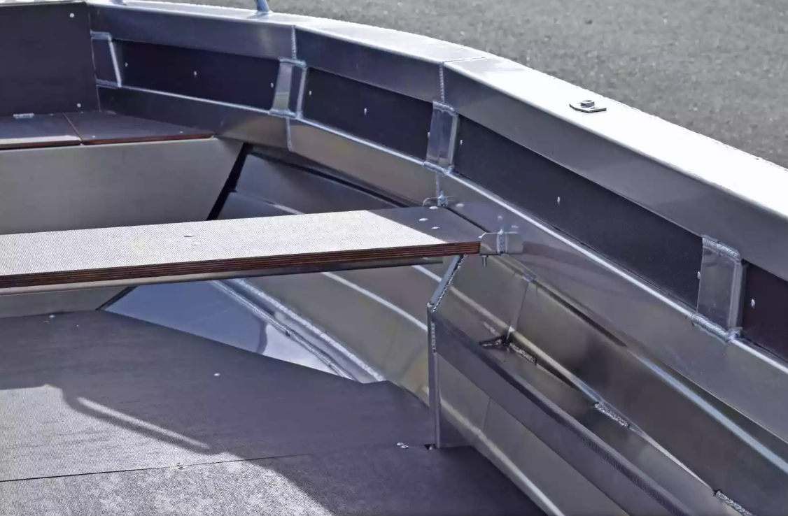 Алюминиевая лодка  Неман-480 Р в Екатеринбурге