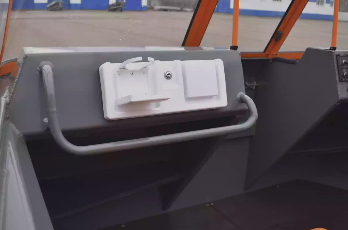 Алюминиевый катер Неман-480 DCM FISH в Екатеринбурге