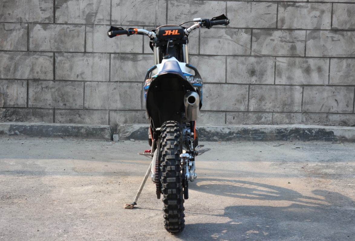 Мотоцикл JHLMOTO JHL Z3 CB250 (172FMM-3A) в Екатеринбурге