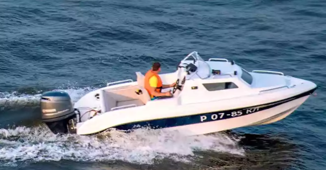 Стеклопластиковый катер Neman-500 в Екатеринбурге