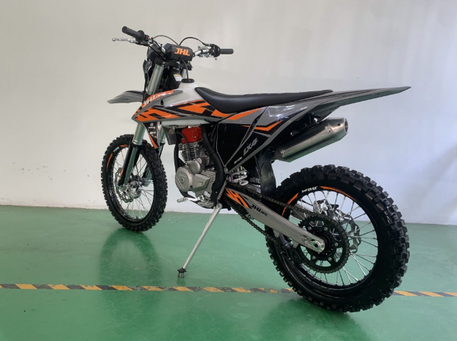 Мотоцикл JHLMOTO JHL LX4 CB300RL (175FMN) в Екатеринбурге