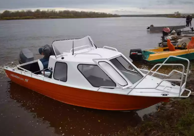 Алюминиевый катер Неман-500 (каютный) в Екатеринбурге