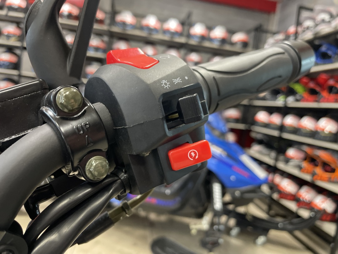 Мопед PROMAX CB150R (49) в Екатеринбурге