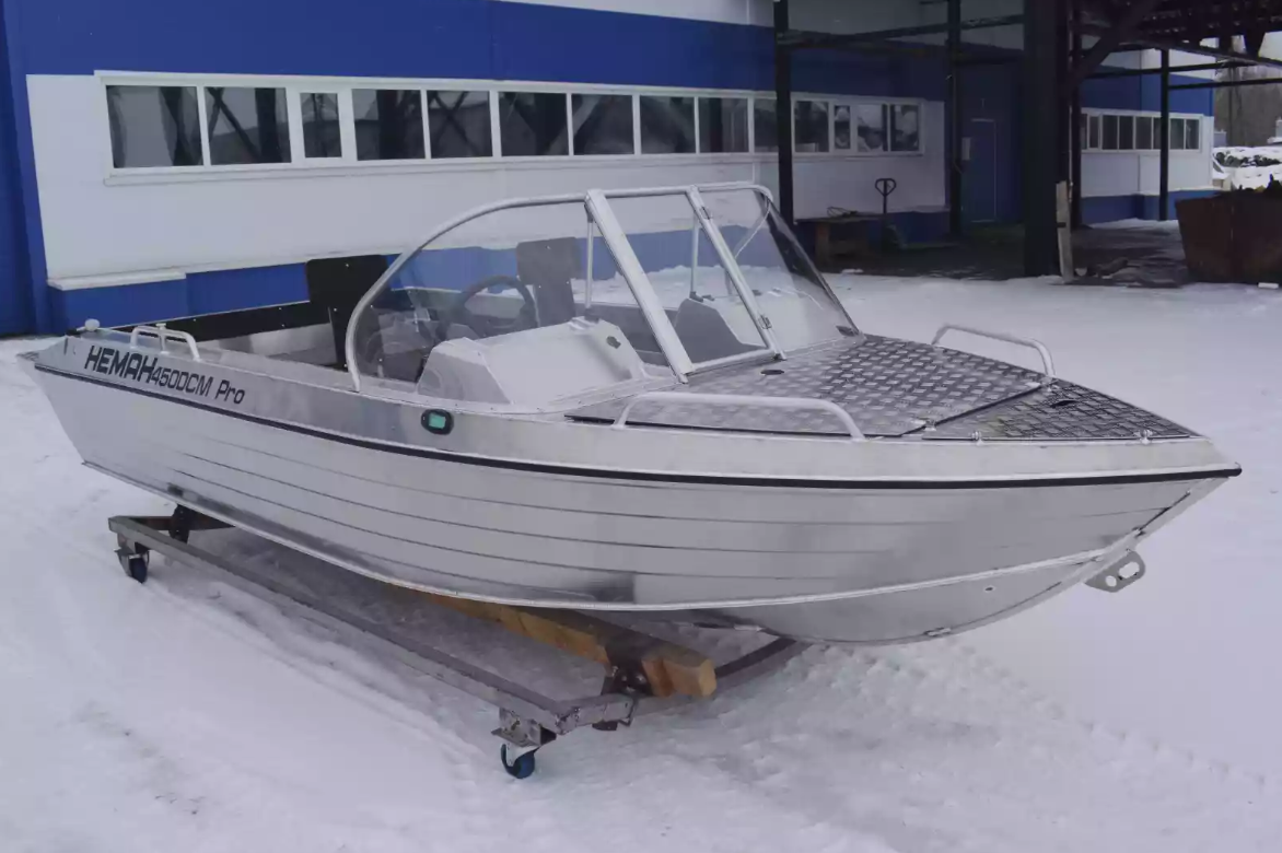 Алюминиевый катер Neman-450 DCM PRO в Екатеринбурге