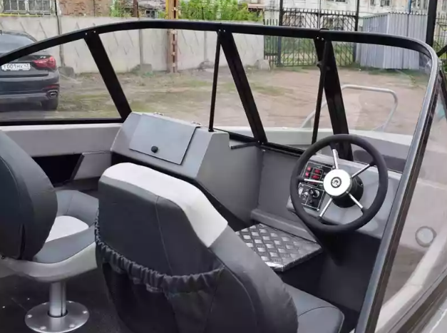 Алюминиевый катер Неман 550 DC в Екатеринбурге