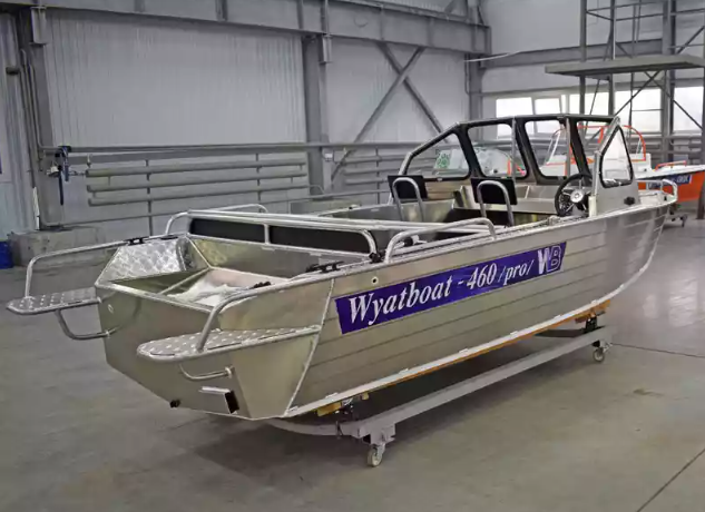 Алюминиевый катер Wyatboat-460 DCM Pro в Екатеринбурге