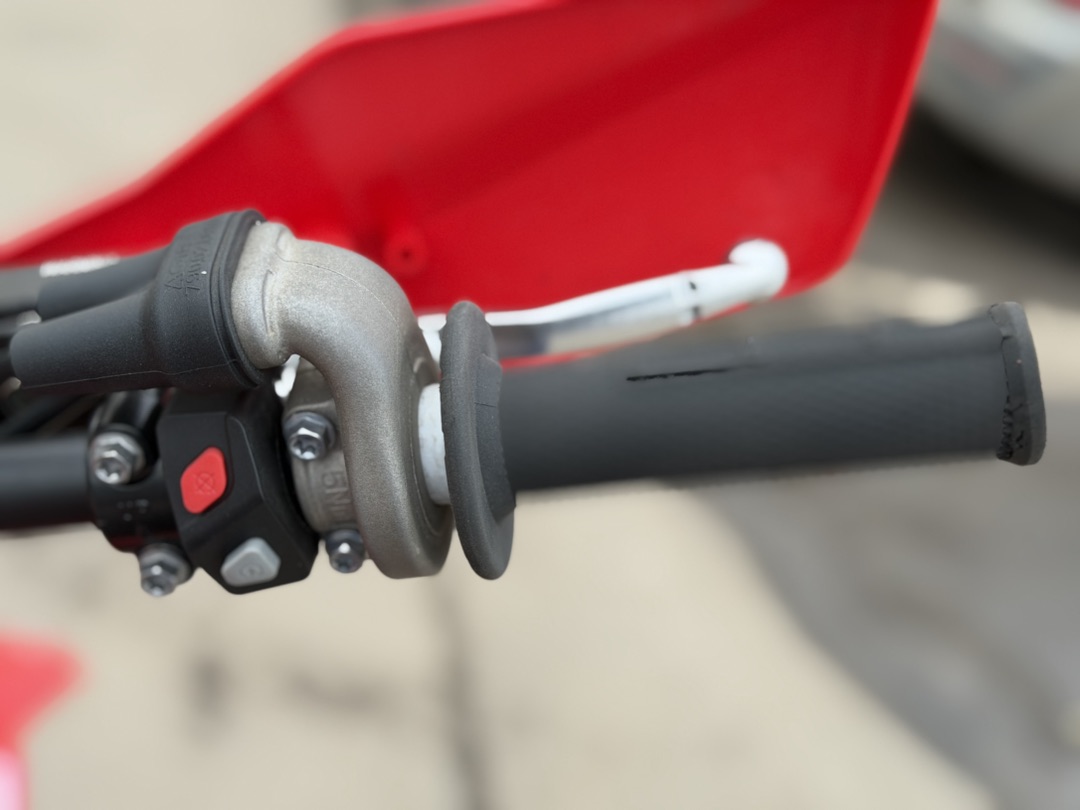 Кроссовый мотоцикл (эндуро) PROMAX WOLVERINE 302 2T EFI в Екатеринбурге