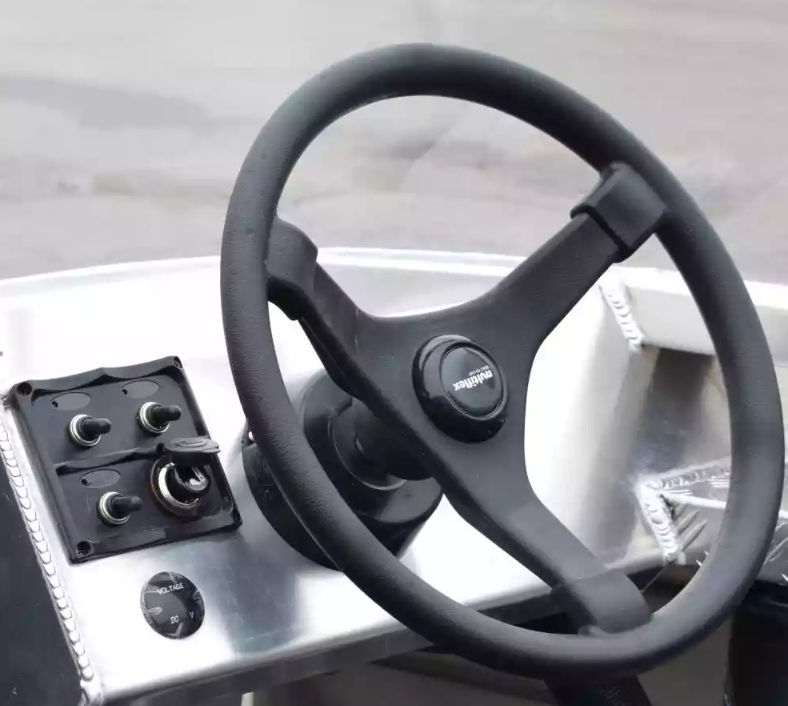 Алюминиевый катер Wyatboat-390 DCM Увеличенный борт в Екатеринбурге