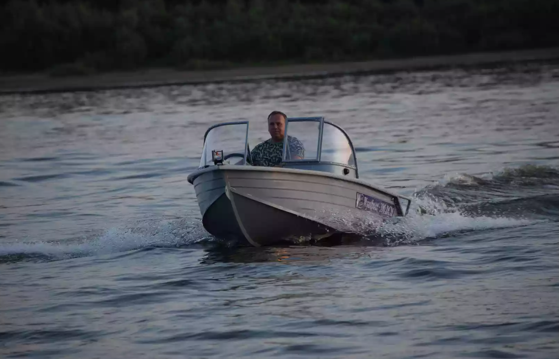 Алюминиевая лодка Wyatboat-390 DCM в Екатеринбурге