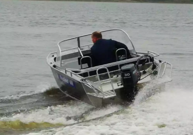 Алюминиевый катер Wyatboat-460 DCM в Екатеринбурге