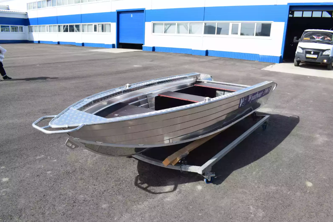 Алюминиевая лодка Wyatboat-390 P в Екатеринбурге