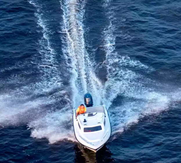 Стеклопластиковый катер Neman-500 в Екатеринбурге