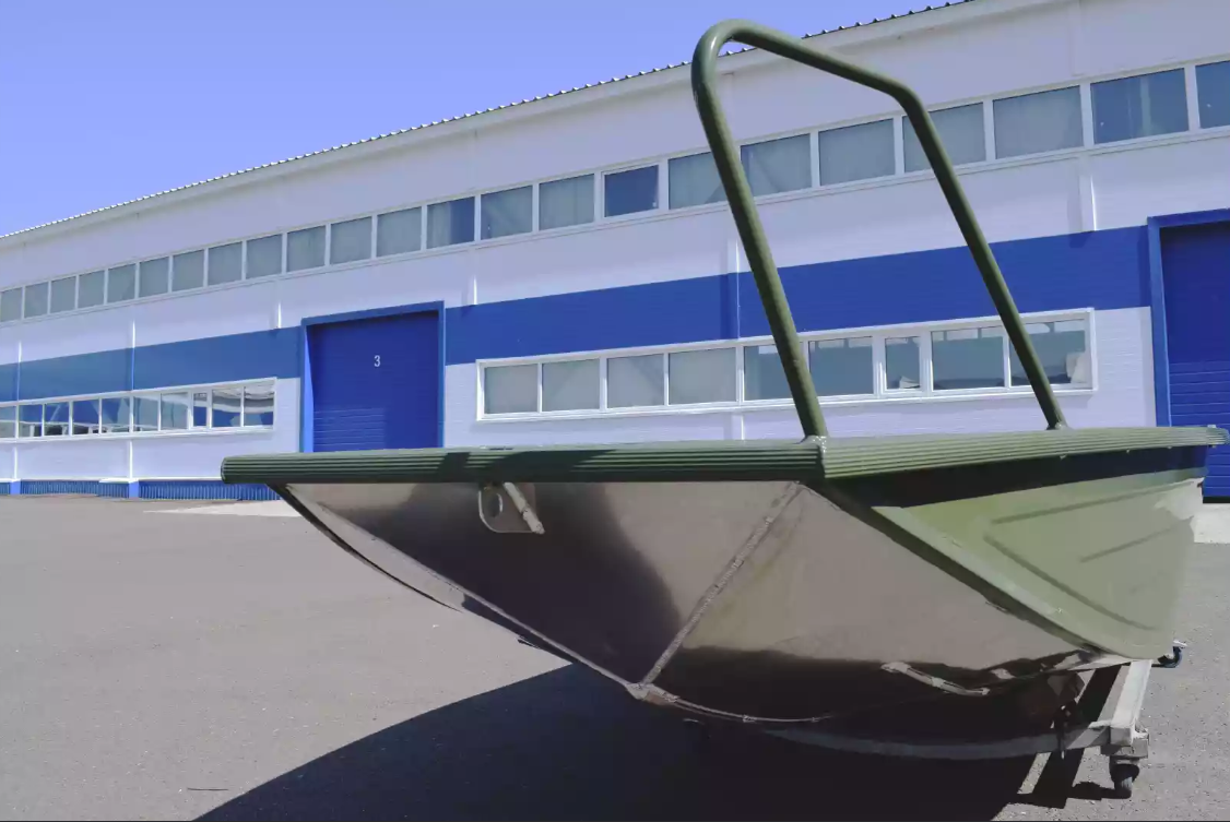 Алюминиевая лодка  Wyatboat-430 Master Fish в Екатеринбурге