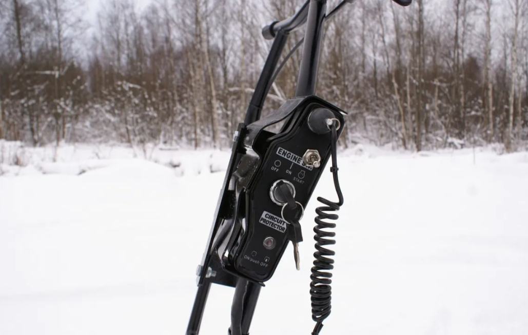 Мотобуксировщик БТС «МАЛЕК»  380/7  БЕЗ э/зап. LIFAN/LONCIN (60 Ватт) в Екатеринбурге