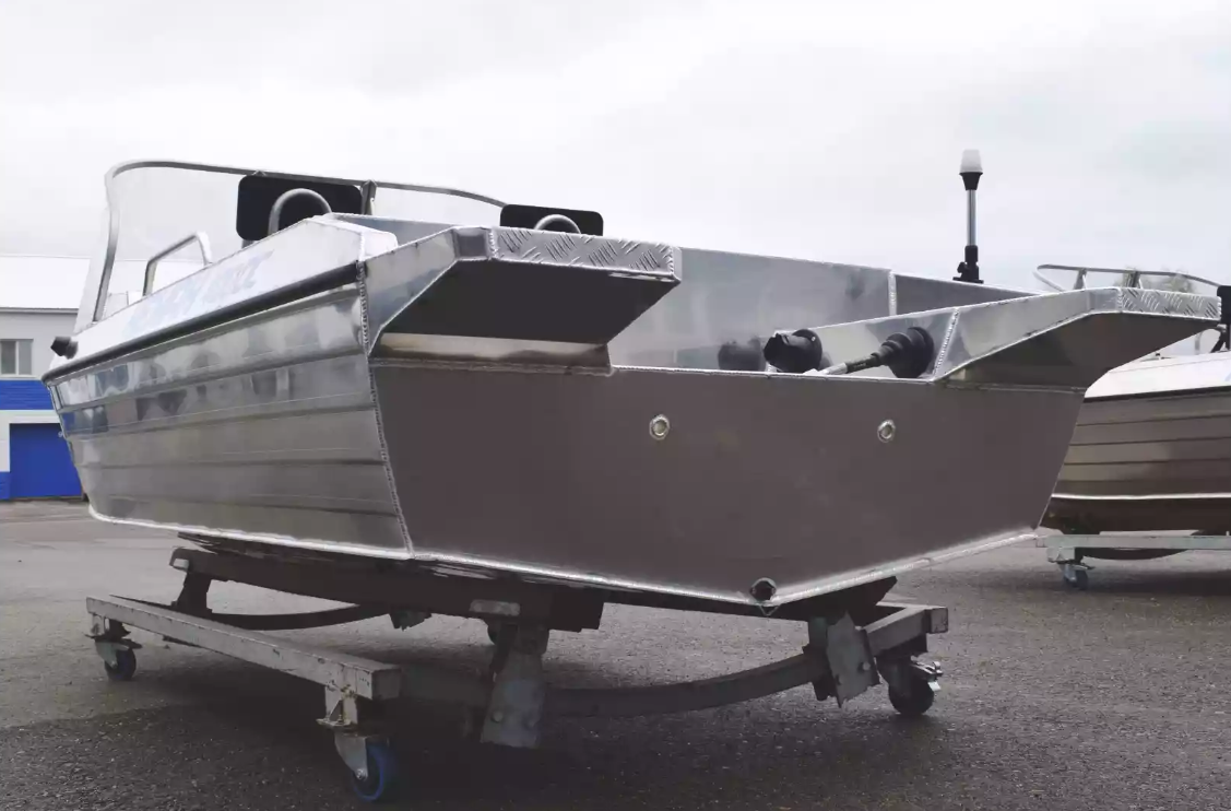 Алюминиевая лодка  Neman-400 DC в Екатеринбурге