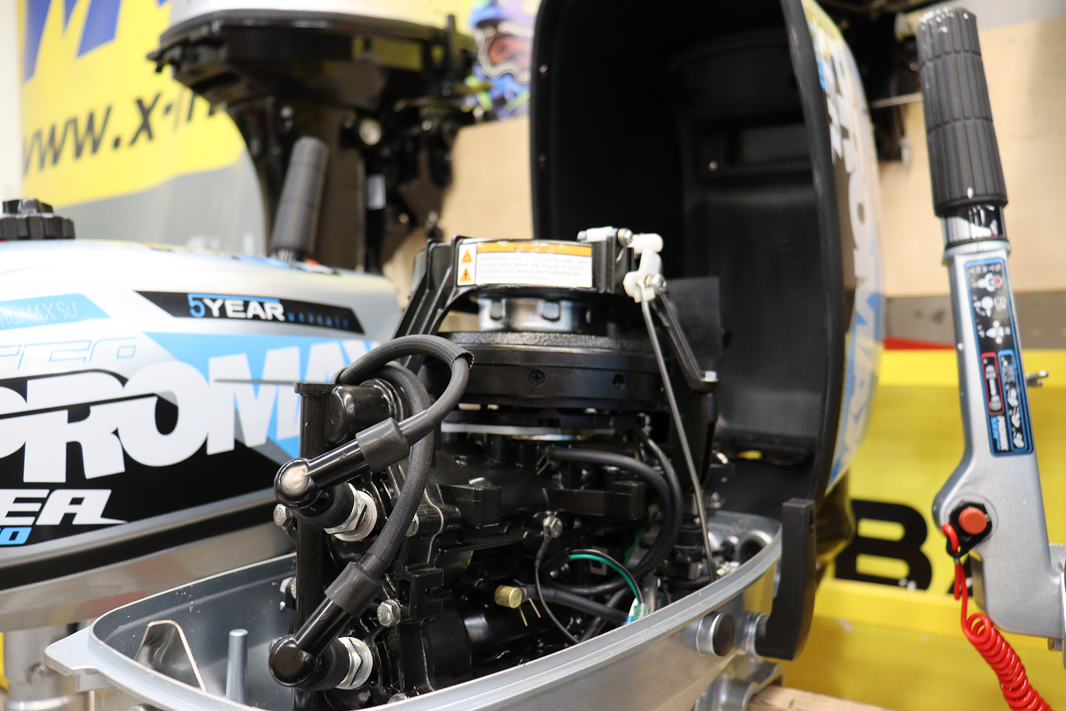 Лодочный мотор PROMAX SP9.9FHS LIGHT в Екатеринбурге