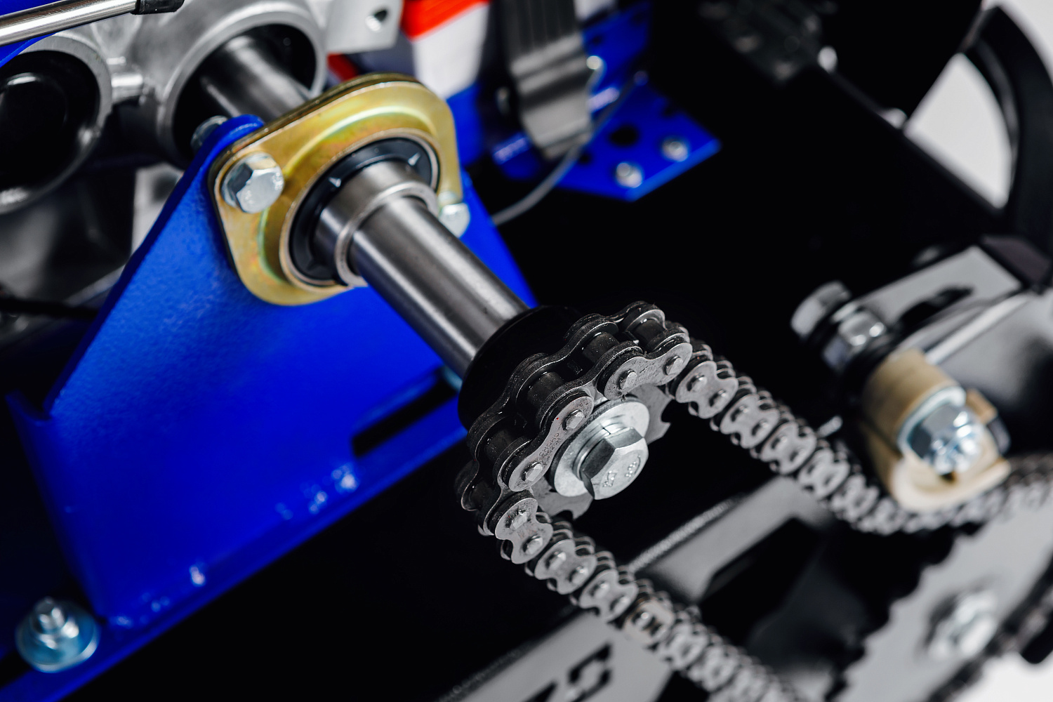 МОТОБУКСИРОВЩИК IKUDZO LONG 2.0 1700/500 EKR19 в Екатеринбурге