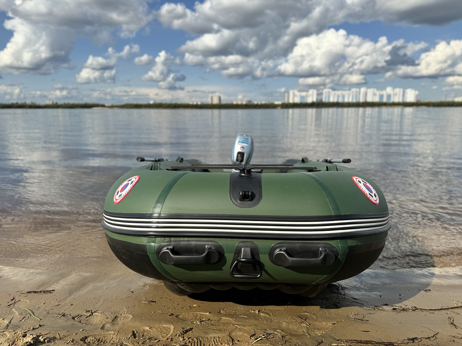 Лодка MISHIMO BIG FLOOR 420 в Екатеринбурге