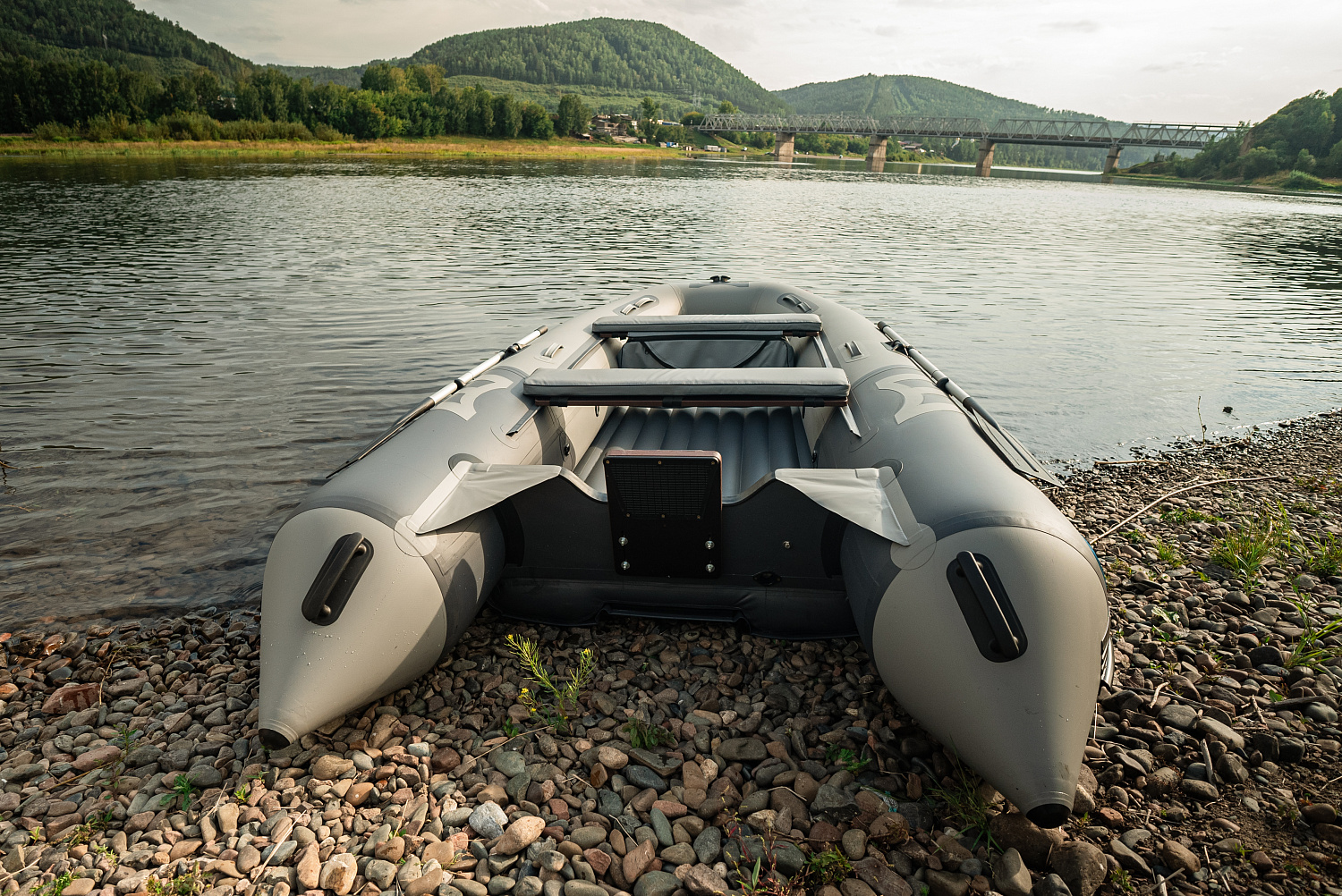 Лодка MISHIMO RIVER JET 390 под водомет в Екатеринбурге