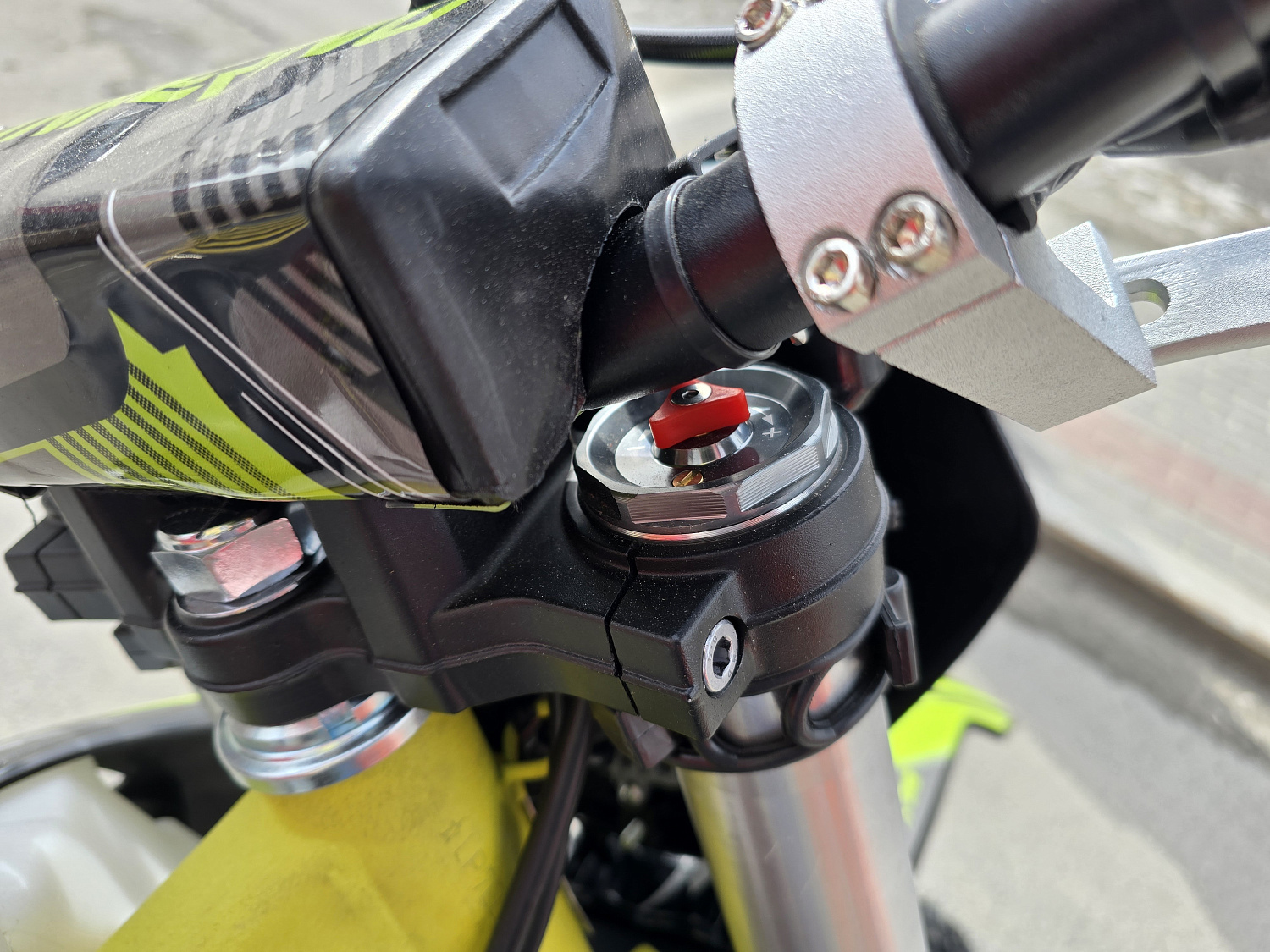 Кроссовый мотоцикл PROMAX INFERNO 380 (4 valves, 5 gears) в Екатеринбурге